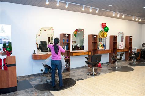 beauty salon jobs in hyderabad